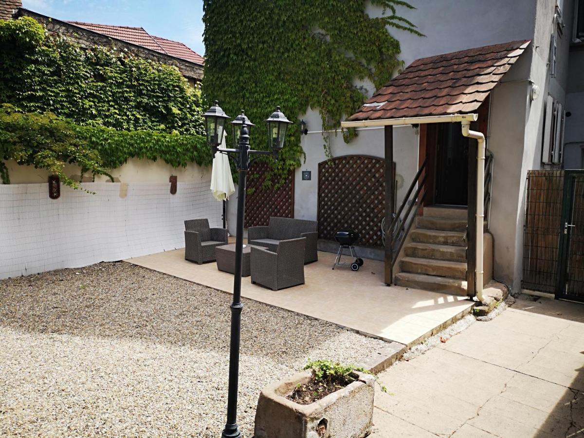 Appart 4 Pers Design Et Cosy Avec Jardin Au Coeur De זלסטאט מראה חיצוני תמונה
